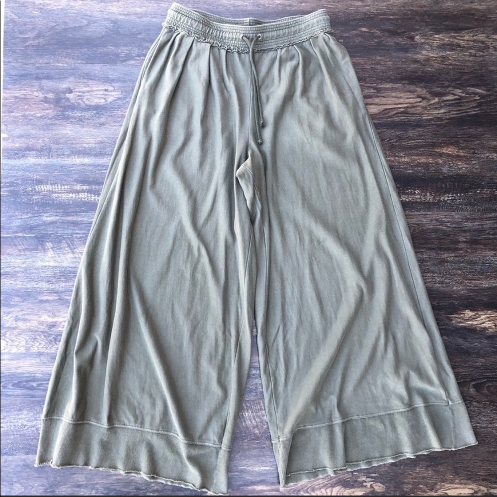 Free people flowy sweats